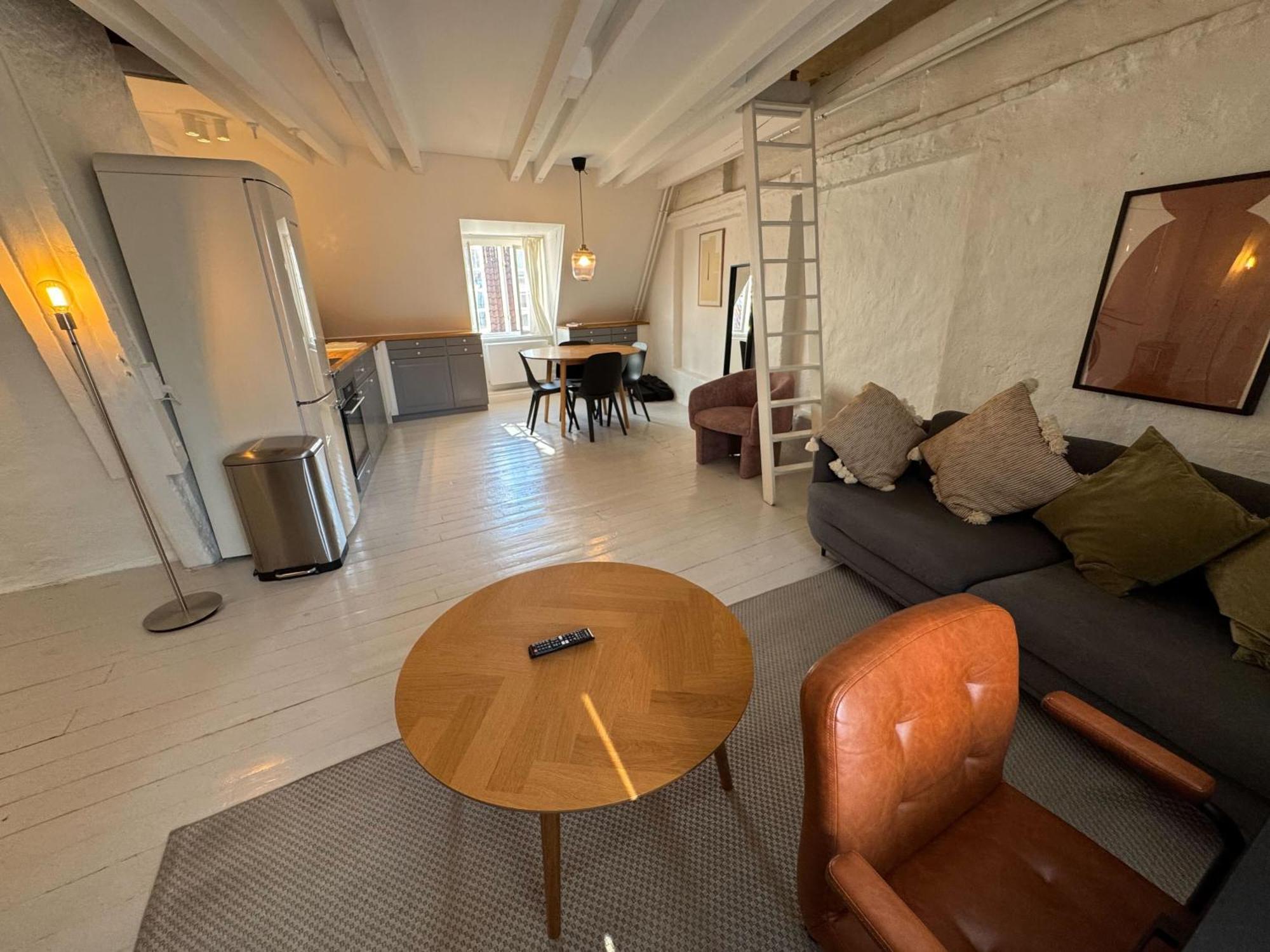 Cozy Apartments In Heart Of Copenhagen Near Stroget & Hojbro Plads Exterior foto